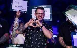 Lukas Wenig beim Walk-on im Ally Pally