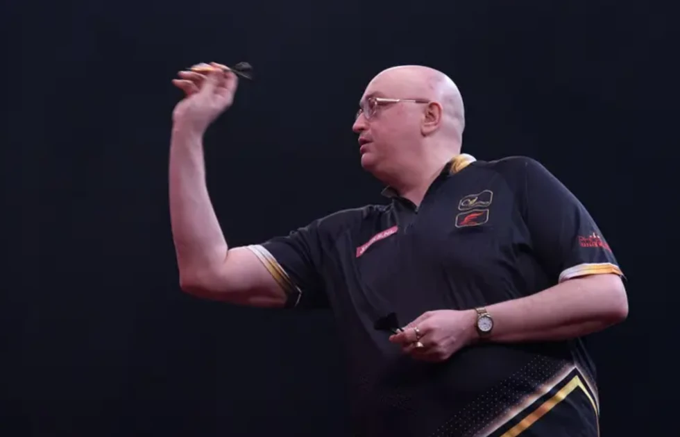 Andrew Gilding bei der Hungarian Darts Trophy 2026 in Budapest