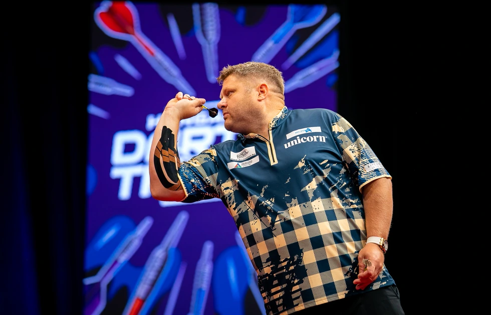 James Hurrell bei der Hungarian Darts Trophy 2026 auf der Bühne