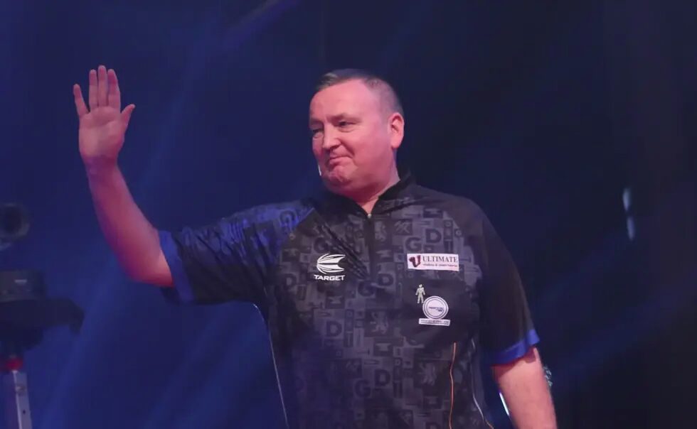 Glen Durrant bei einem PDC-Turnier auf der Bühne